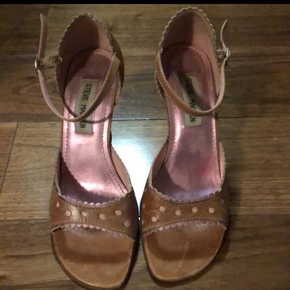 Steve Madden polka dot sandals